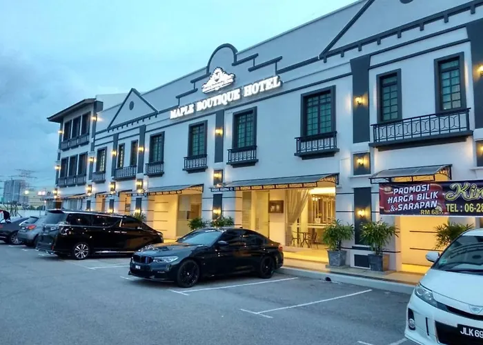 Maple Boutique Hotel